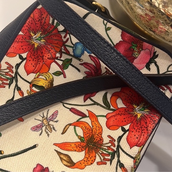 COPY - Gucci Flora Small Printed Shoulder Bag - Picture 14 of 15